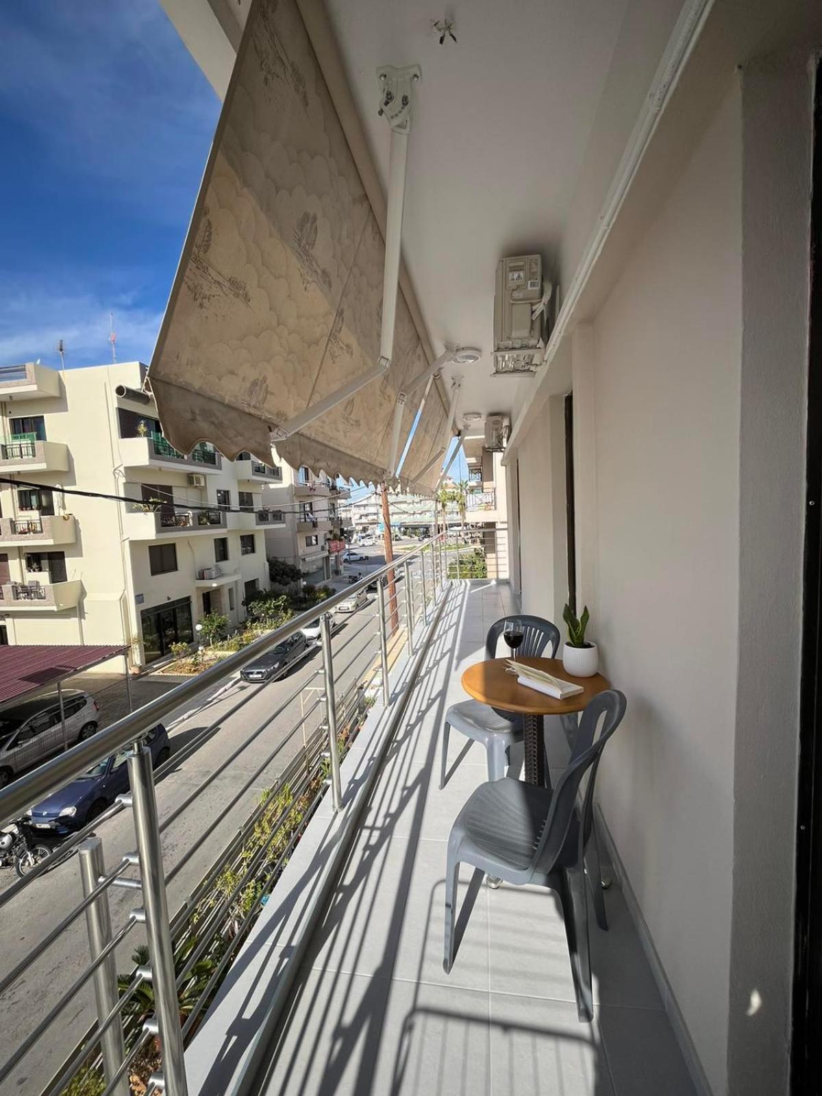 Modern Central Αpt 500M From The Beach. خانيا المظهر الخارجي الصورة