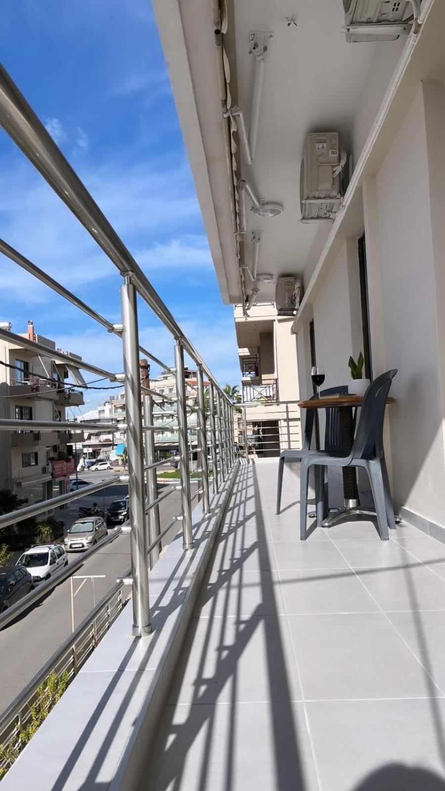 Modern Central Αpt 500M From The Beach. خانيا المظهر الخارجي الصورة